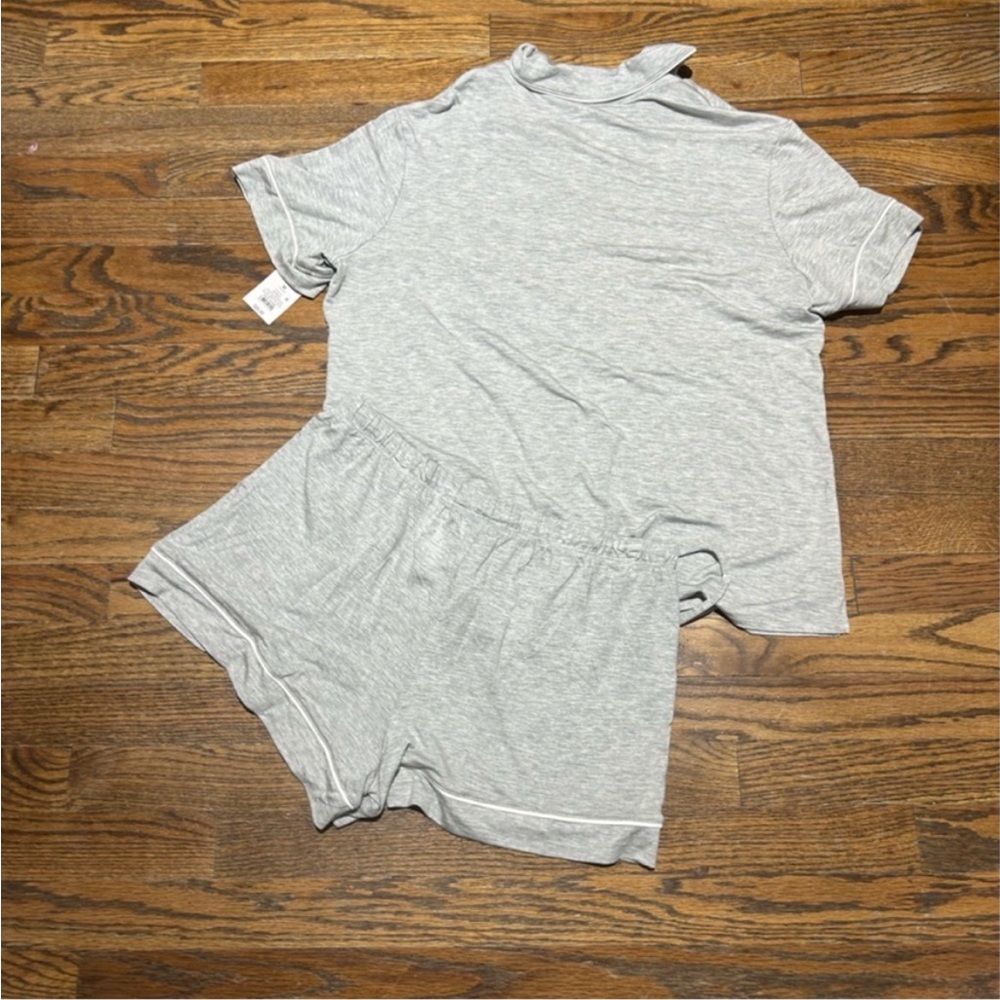 Gray Short Sleeve Pajama Set - Picture 4 of 5